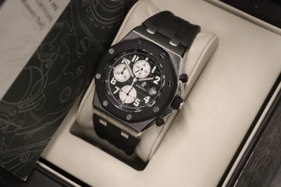 Audemars Piguet Royal Oak Offshore 42MM Black Dial 25940SK B&P 2011