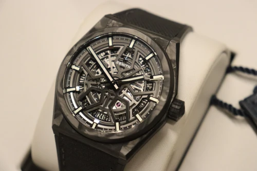 Zenith Defy Classic Carbon 41MM Skeleton Ref. 10.9000.670/80.R795 2023 Full set