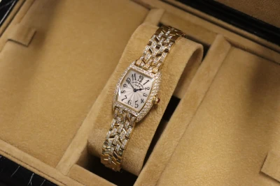 Franck Muller Genève 18K Yellow Gold Factory Diamond Set 2500QZD 2003