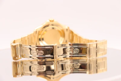 Rolex Yatch-Master 18K Yellow Gold White Dial 40mm 16628 B&P 2000