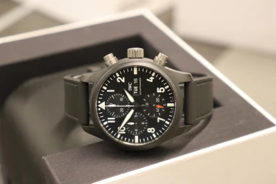 IWC Pilot's Watch Chronograph 41 TOP GUN Black Ceramic Ref. IW389401 B&P 2023