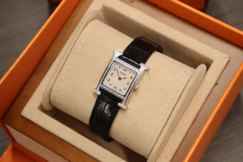 Hermès Heure H Quartz Diamond Steel Mother of Pearl Dial 30MM HH1.235