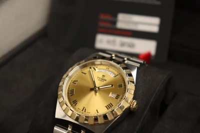 Tudor Royal 18K Yellow Gold & Steel Champagne Roman Dial 28603 B&P 2021