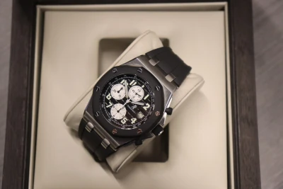 Audemars Piguet Royal Oak Offshore 42MM Black Dial 25940SK B&P 2011