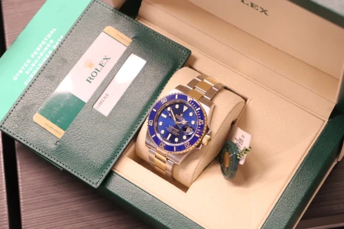 Rolex Submariner Date 40MM 18K Yellow Gold & Steel 116613LB 2017 Full Set