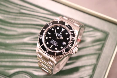 Rolex Seadweller 40MM Stainless Steel Brand New UNWORN 16600 Box & Papers 2008