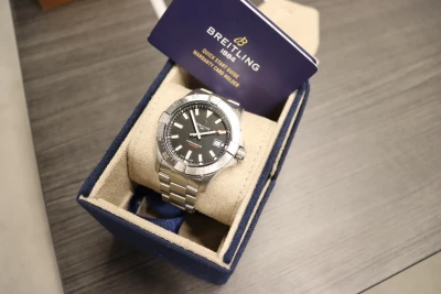 Breitling Avenger 42mm Black Dial A17328 Steel Box and Papers 2024
