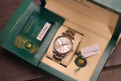 Rolex Oyster Perpetual 41MM Stainless Steel Silver Dial 124300 Full Set 2024