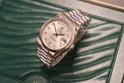 Rolex Day-Date 36MM 18K White Gold Silver Diamond Dial 118239 Full Set 2017 B&P