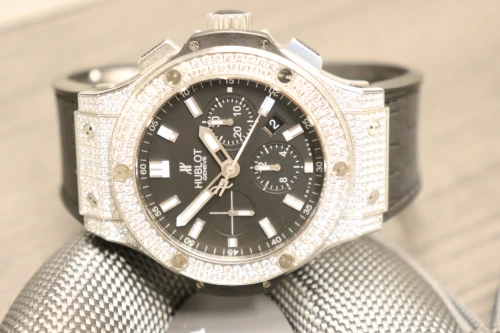 Hublot Big Bang Steel Pavé 44MM Diamond Chronograph Ref 301.SX.1170.RX 2015