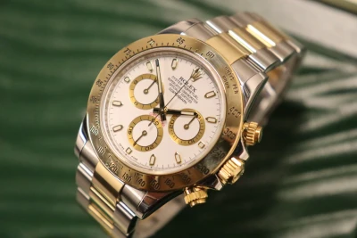 Rolex Cosmograph Daytona 18K Yellow Gold & Stainless Steel 116523 Circa 2011
