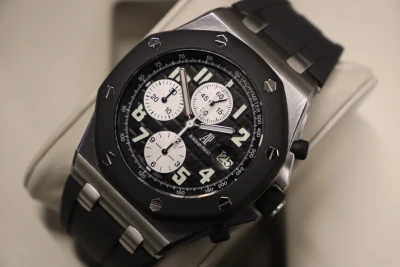 Audemars Piguet Royal Oak Offshore 42MM Black Dial 25940SK B&P 2011