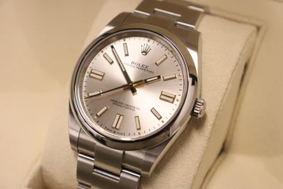 Rolex Oyster Perpetual 41MM Stainless Steel Silver Dial 124300 Full Set 2024