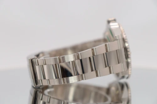 Rolex Submariner Date 18K White Gold 126619LB Blue Bezel Full Set 2023