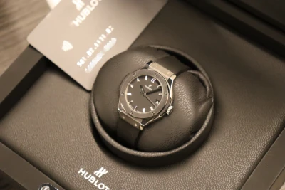 Hublot Classic Fusion Ladies 33mm Titanium 581.NX.1171.RX Box & Papers 2021