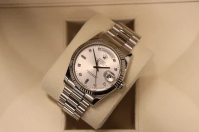 Rolex Day-Date 36MM 18K White Gold Silver Diamond Dial 118239 Full Set 2017 B&P