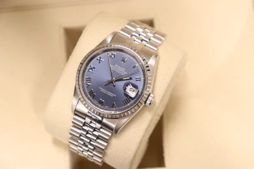 Rolex Datejust 36mm Stainless Steel Blue Roman Dial Jubilee 16220 B&P 1996