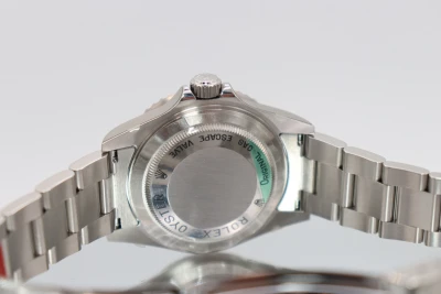 Rolex Seadweller 40MM Stainless Steel Brand New UNWORN 16600 Box & Papers 2008