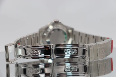 Rolex Seadweller 40MM Stainless Steel Brand New UNWORN 16600 Box & Papers 2008