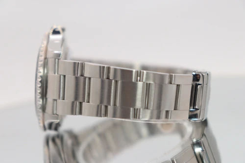 Rolex GMT Master II Stainless Steel Black Bezel Oyster Bracelet 16710 Circa 2003 Boxed
