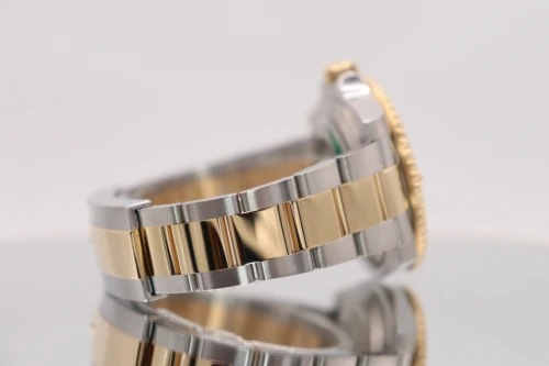 Rolex Submariner Date 40MM 18K Yellow Gold & Steel 116613LB 2017 Full Set