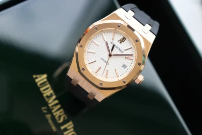 Audemars Piguet Royal Oak 39MM 18k Rose Gold 15300OR 2010