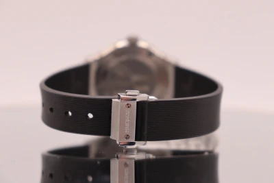 Hublot Classic Fusion Ladies 33mm Titanium 581.NX.1171.RX Box & Papers 2021