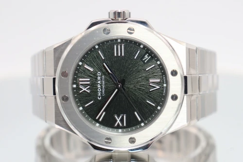 Chopard Alpine Eagle 41 Lucent Steel Green Dial 298600-3014 Full Set 2026