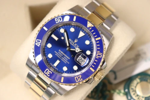 Rolex Submariner Date 40MM 18K Yellow Gold & Steel 116613LB 2017 Full Set