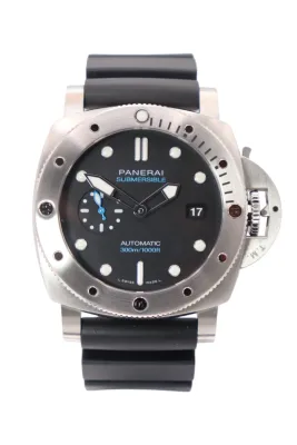 Panerai Submersible 44MM Steel Rubber Strap Ref. PAM01596 B&P 2025